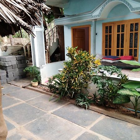 Bobby Guest House Hampi Exterior foto